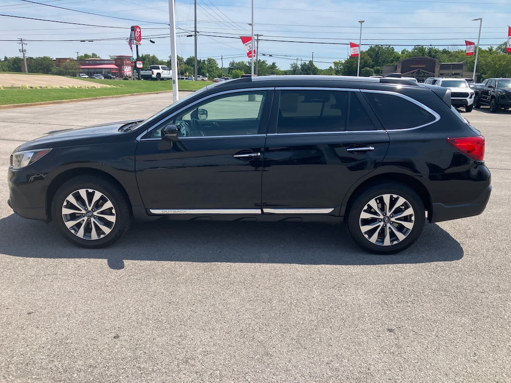 Used 2019 Subaru Outback Touring SUV
