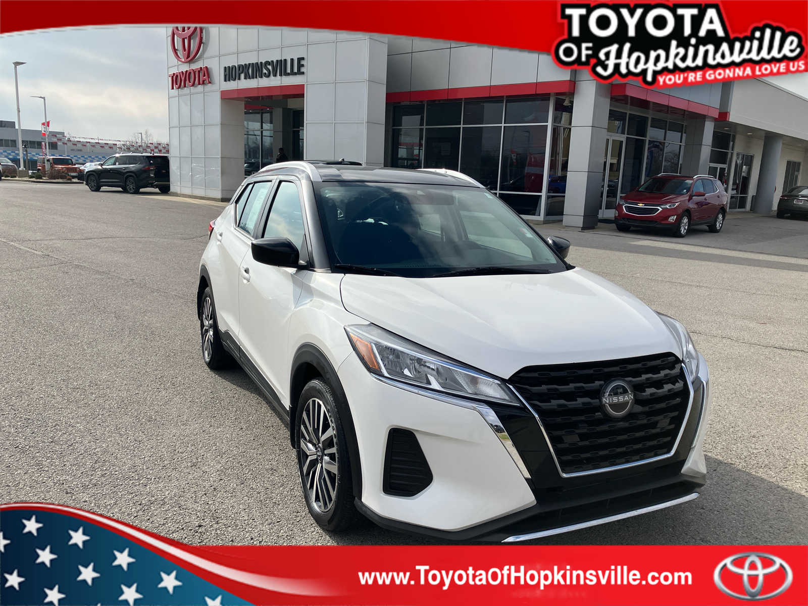 2023 Nissan Kicks SV