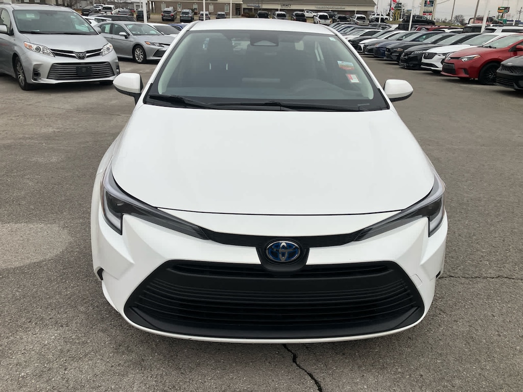 Used 2025 Toyota Corolla Hybrid LE Sedan