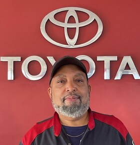 Staff member Kenny White from ID_f5ea1c