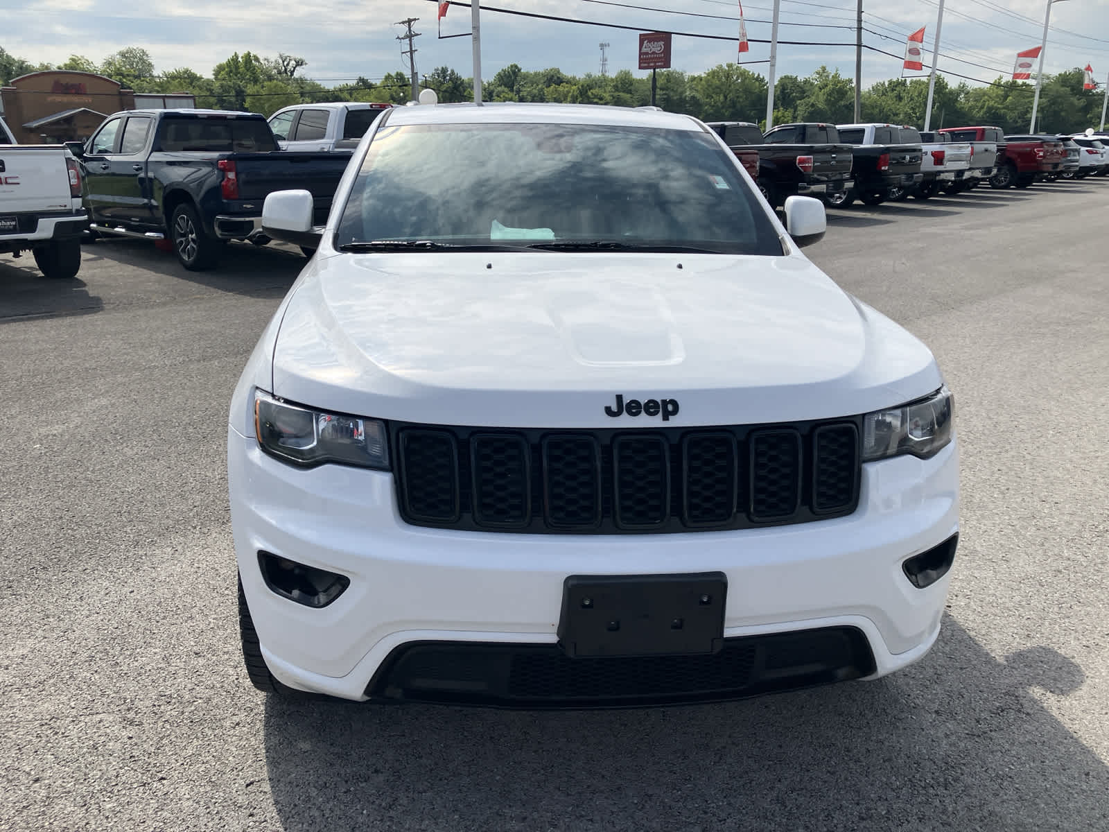 Used 2017 Jeep Grand Cherokee Altitude with VIN 1C4RJFAG8HC797675 for sale in Hopkinsville, KY