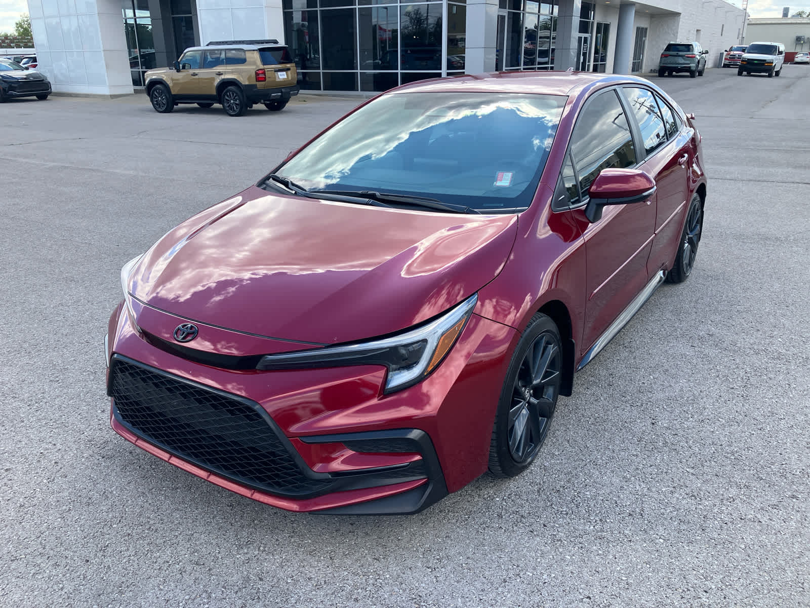 2023 Toyota Corolla SE photo 3