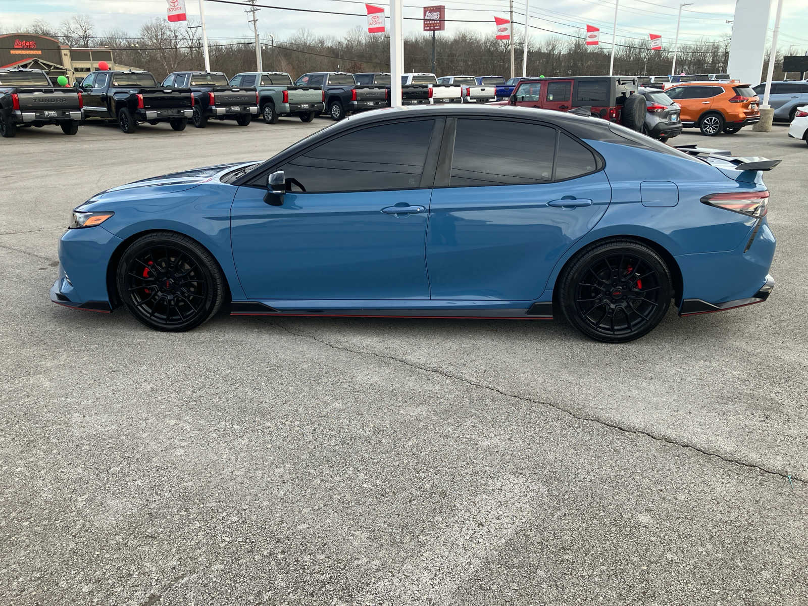 2022 Toyota Camry TRD V6 photo 4