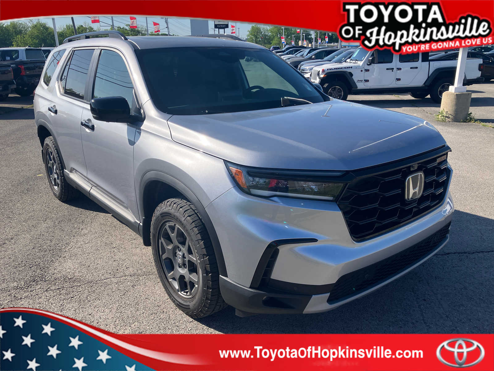 2025 Honda Pilot TrailSport AWD's photo