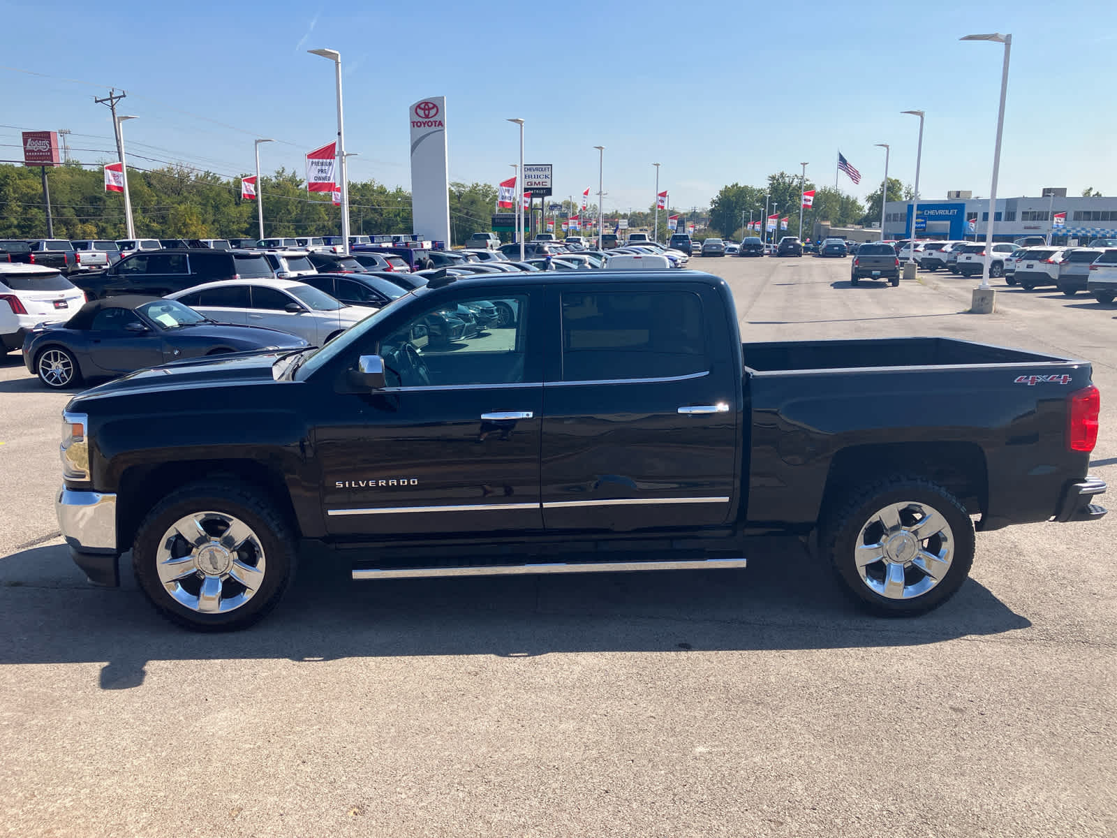 2016 Chevrolet Silverado 1500 LTZ photo 4