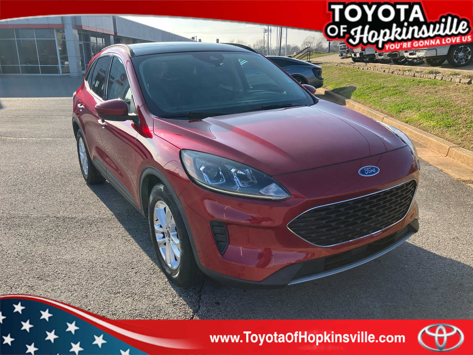 2020 Ford Escape SE's photo