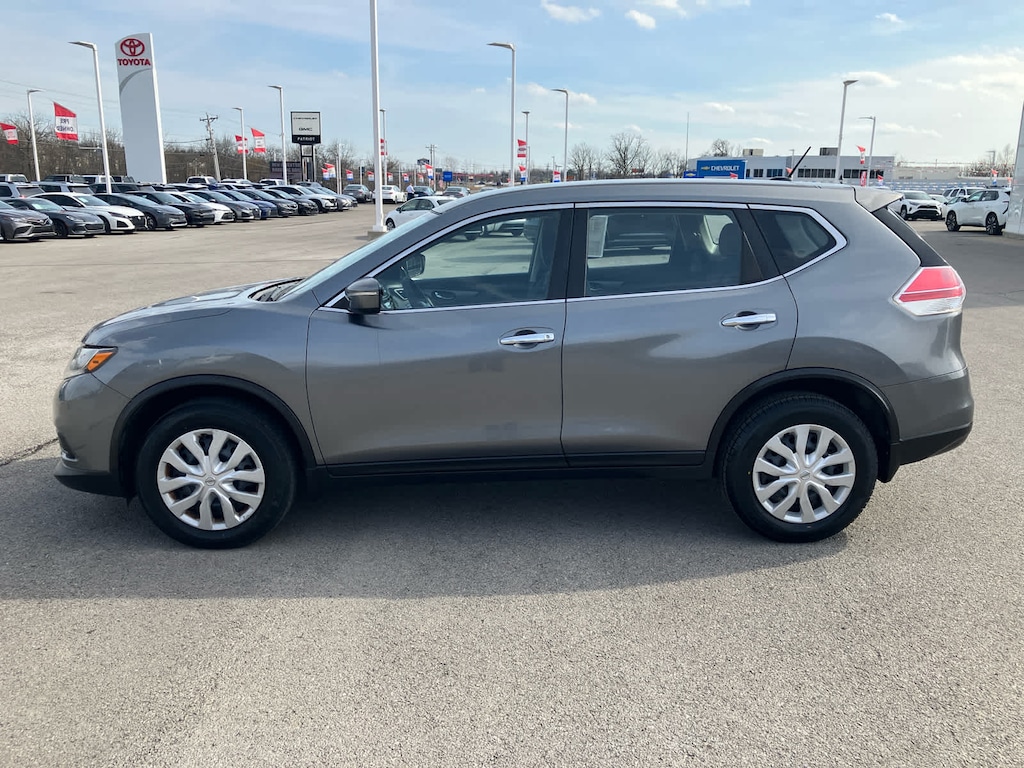 Used 2015 Nissan Rogue S SUV
