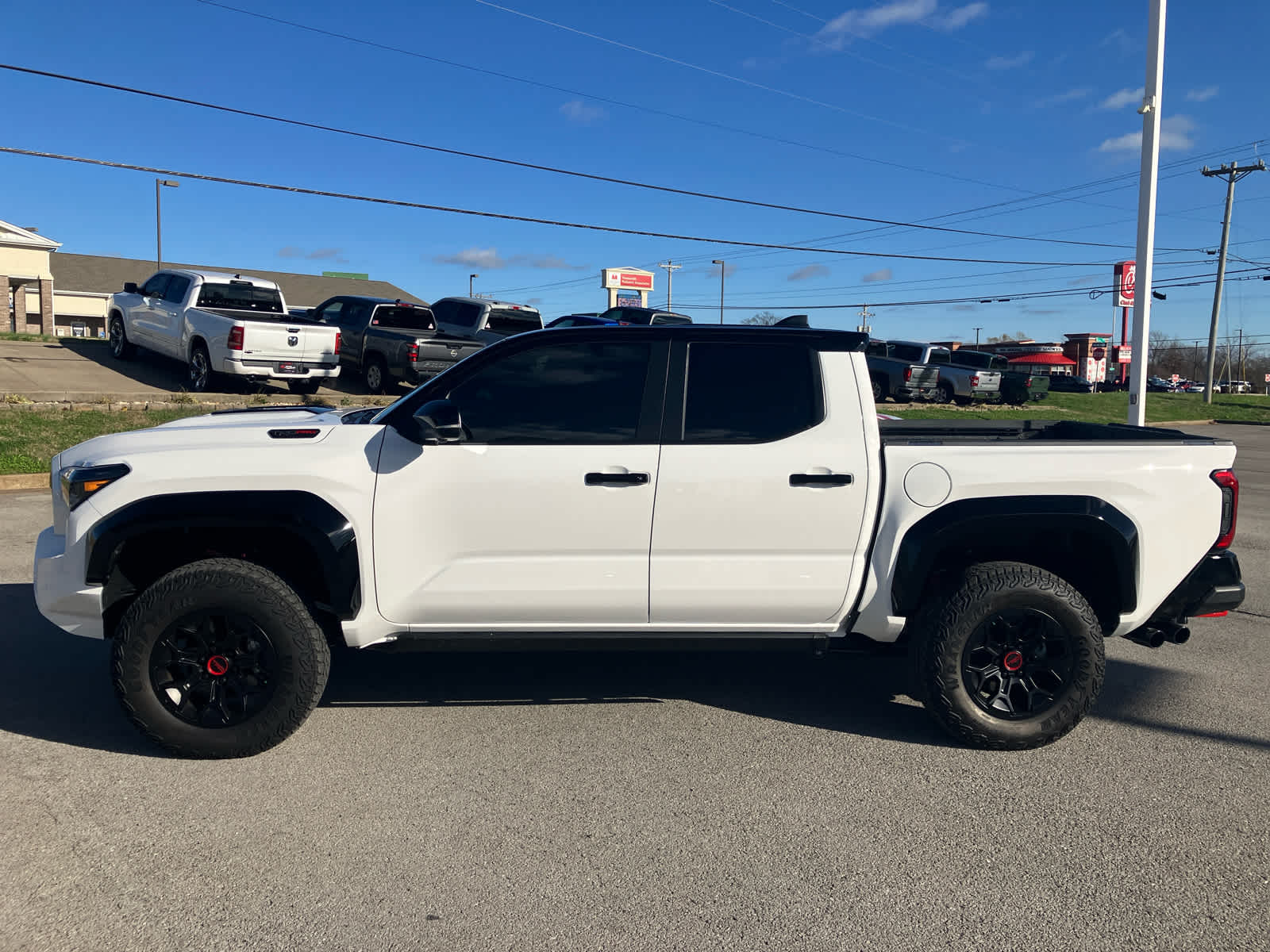 2025 Toyota Tacoma Trailhunter Double Cab photo 4