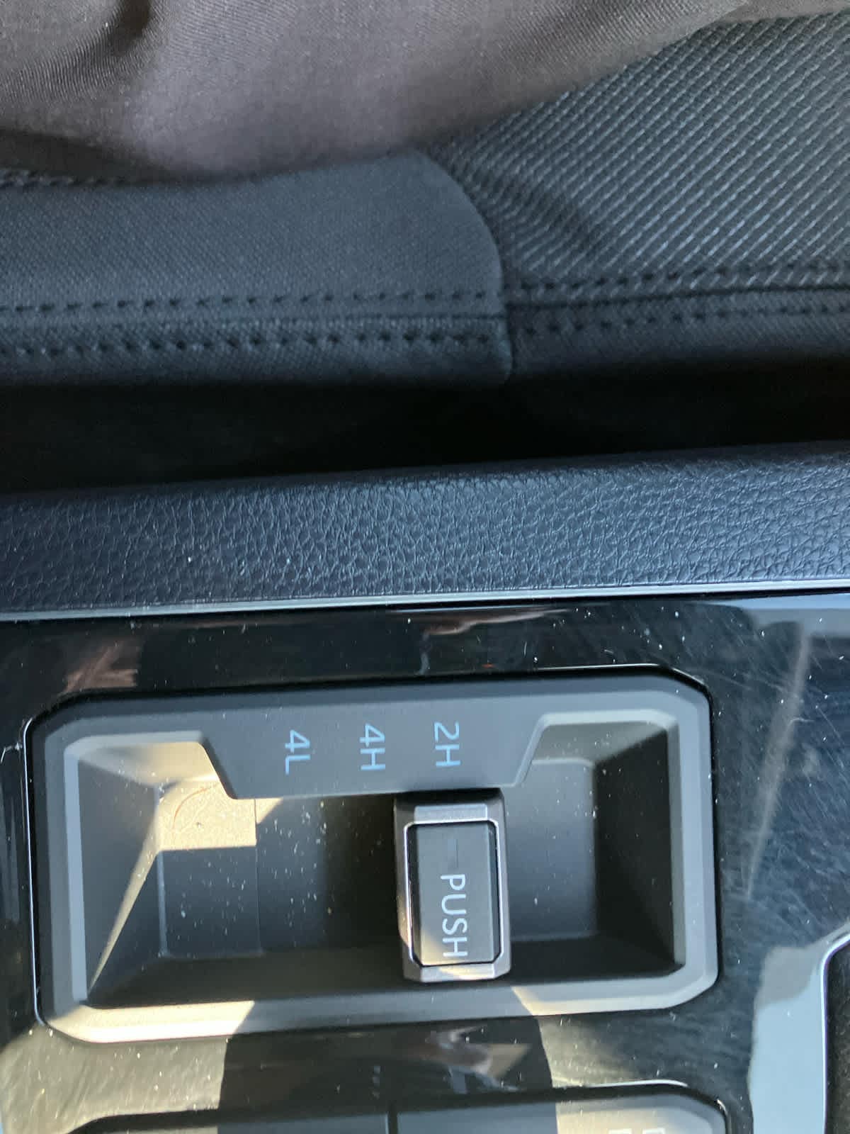 2026 Toyota Tundra SR5 - Photo 28