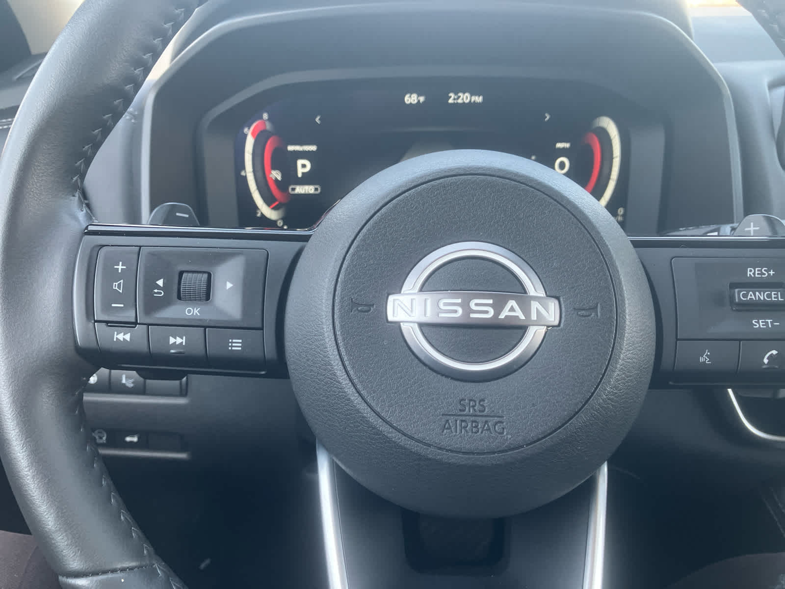2024 Nissan Rogue Platinum - Photo 16