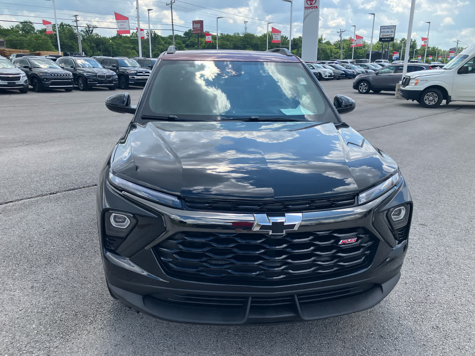 2025 Chevrolet Trailblazer RS photo 2