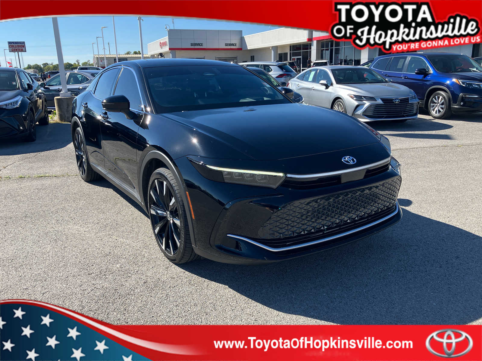 2025 Toyota Crown Platinum's photo