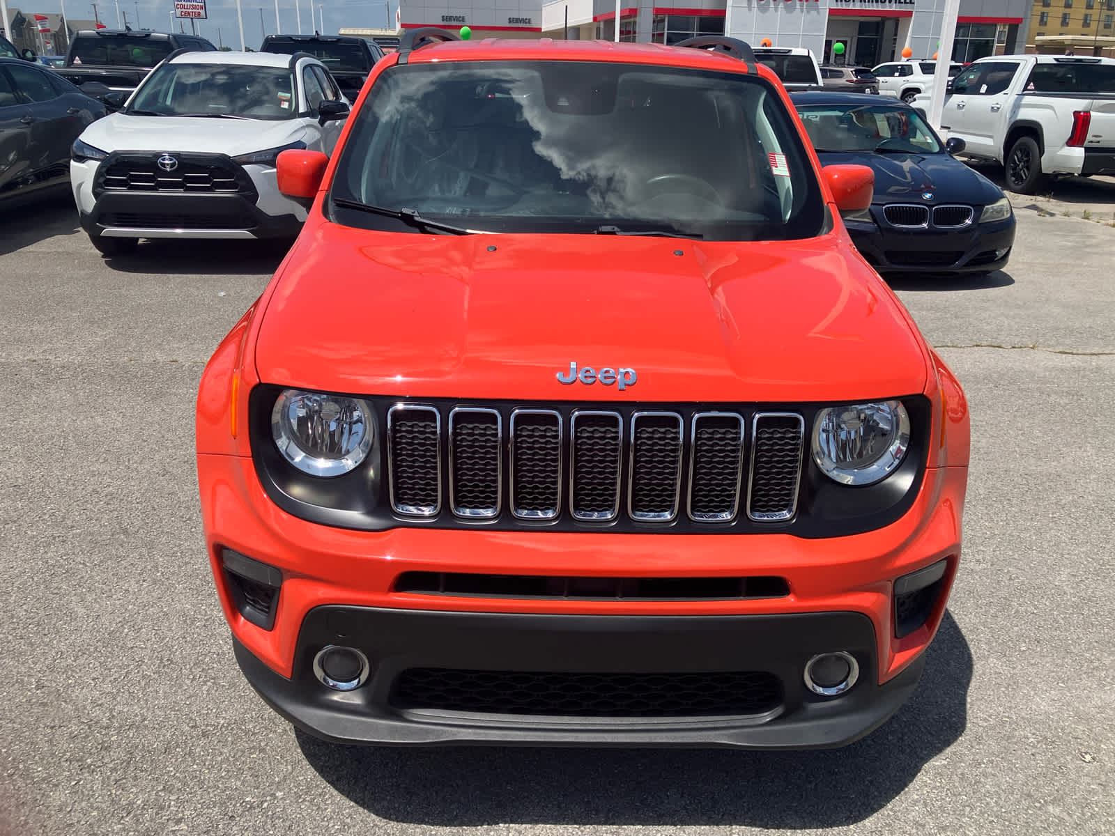 Used 2021 Jeep Renegade Latitude with VIN ZACNJCBB2MPM53021 for sale in Hopkinsville, KY