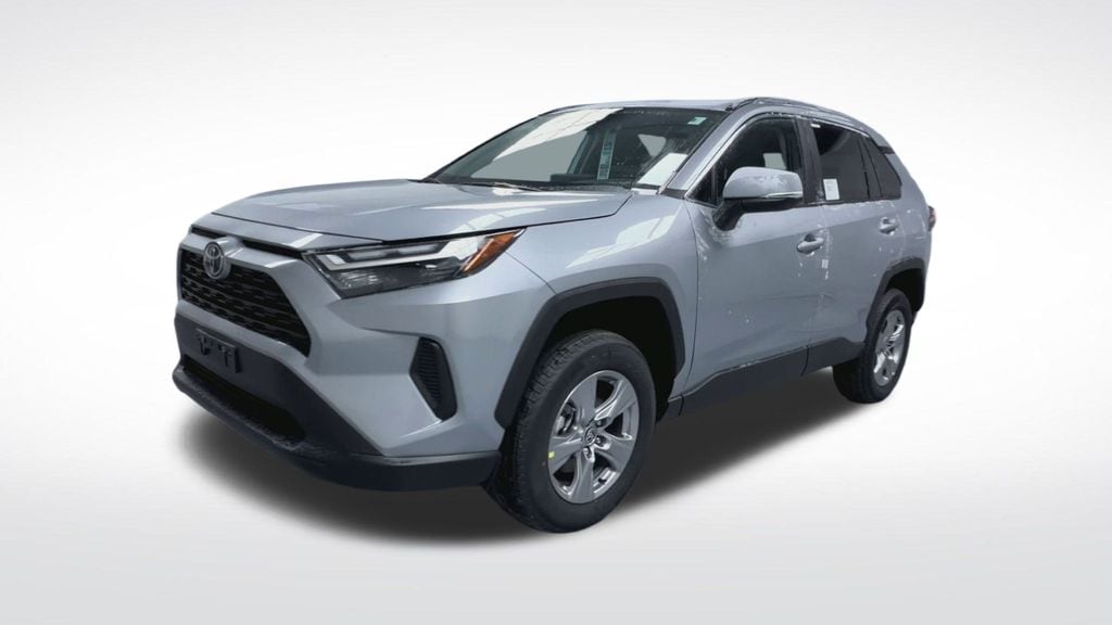 New 2025 Toyota RAV4 XLE SUV