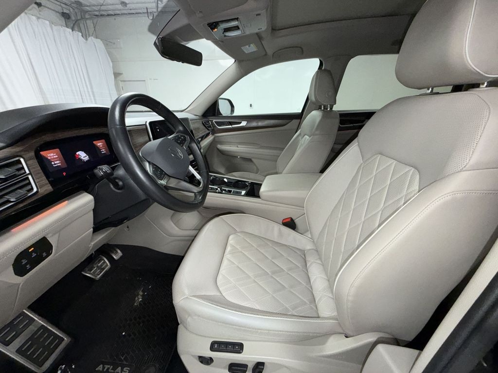 Used 2024 Volkswagen Atlas 2.0T SEL Premium R-Line SUV