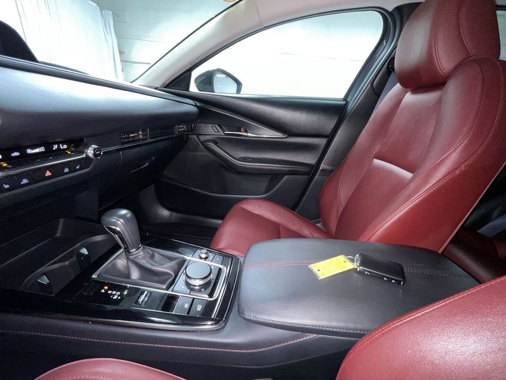 2023 Mazda CX-30 2.5 S Carbon photo 4