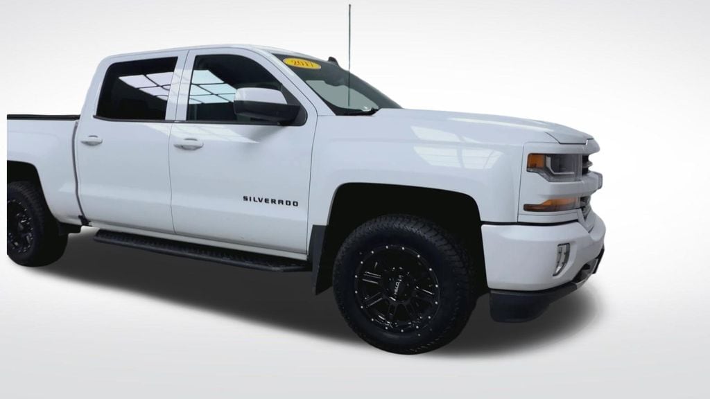 Used 2017 Chevrolet Silverado 1500 LT Truck