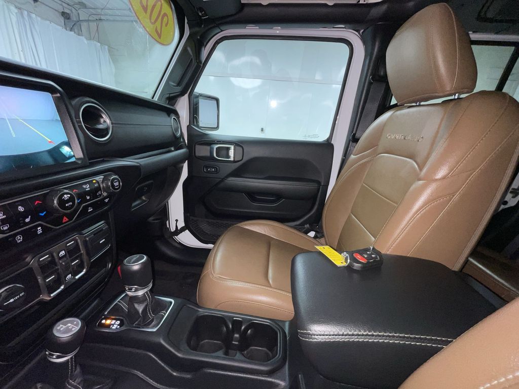 2022 Jeep Gladiator Overland photo 4