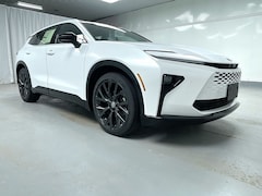 2025 Toyota Crown Signia Limited SUV
