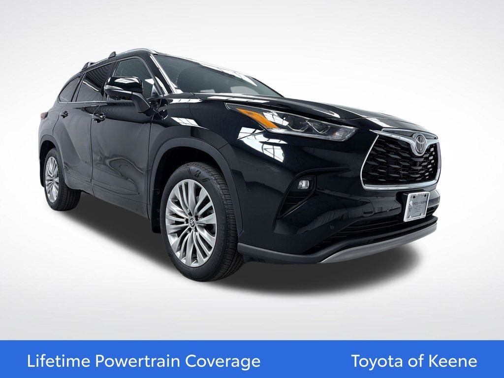 New 2026 Toyota Highlander Platinum SUV
