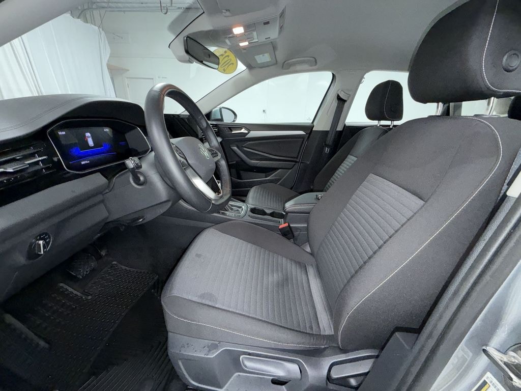 Used 2025 Volkswagen Jetta 1.5T S Sedan