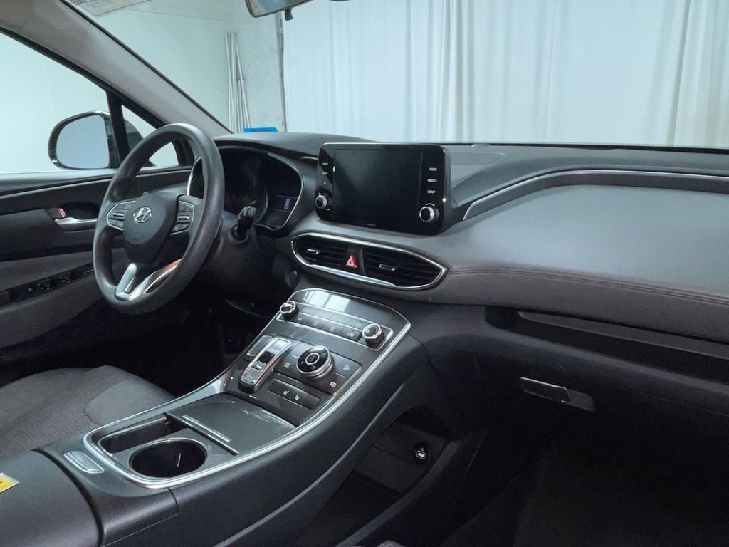 2022 Hyundai Santa Fe SEL photo 4