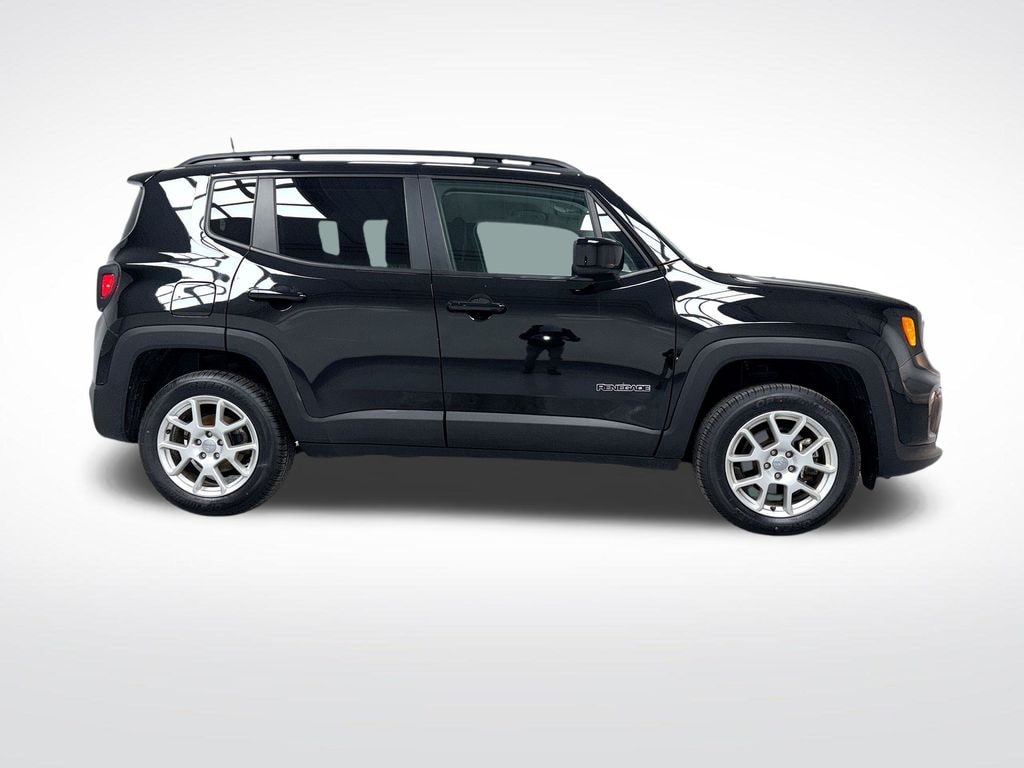 Used 2021 Jeep Renegade Latitude SUV