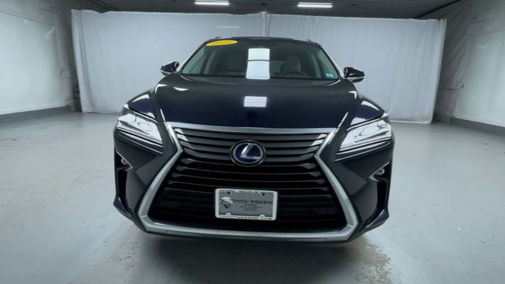 2016 Lexus RX 450h photo 3