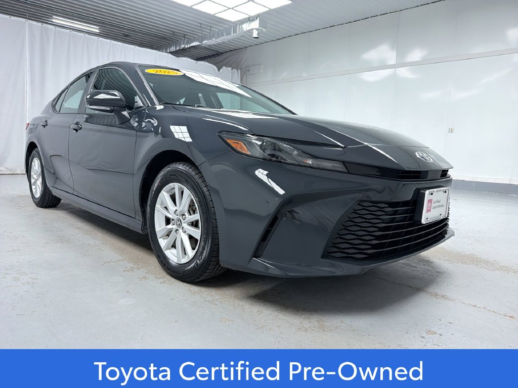 2025 Toyota Camry LE Sedan