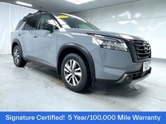 2022 Nissan Pathfinder SL SUV