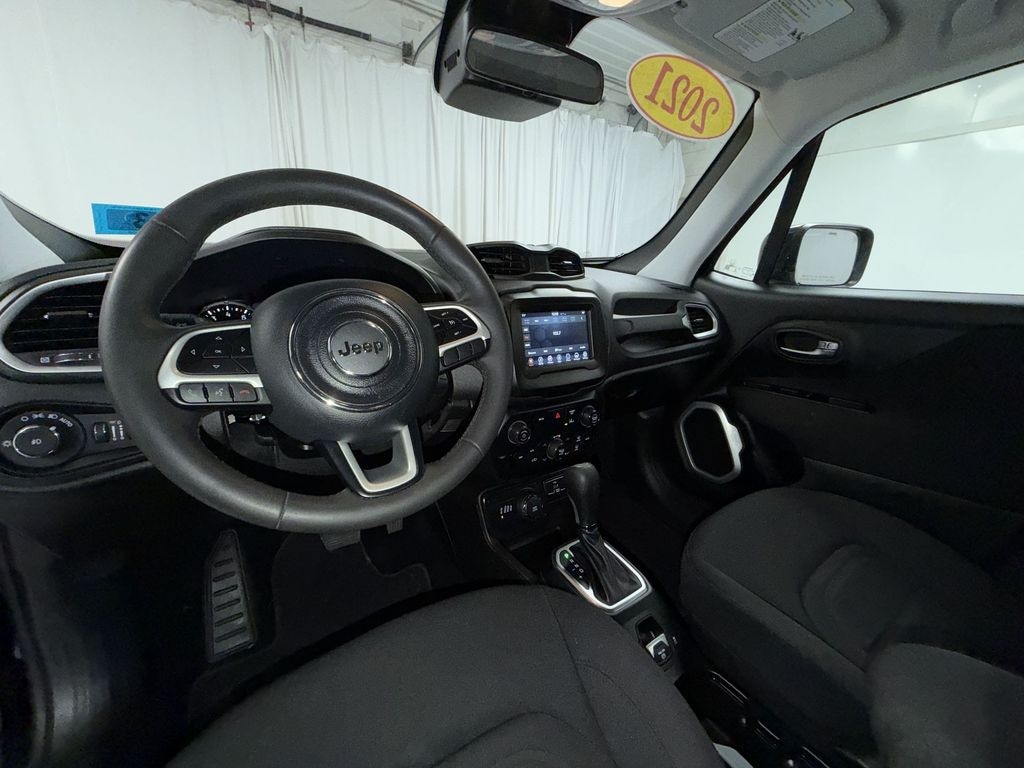 Used 2021 Jeep Renegade Latitude SUV