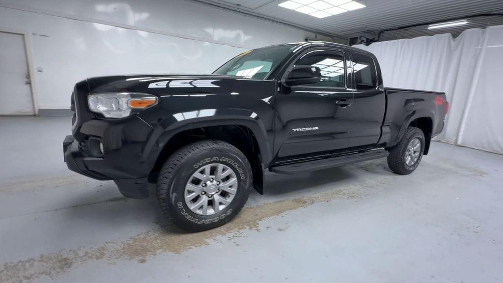 Certified 2019 Toyota Tacoma SR5 Truck