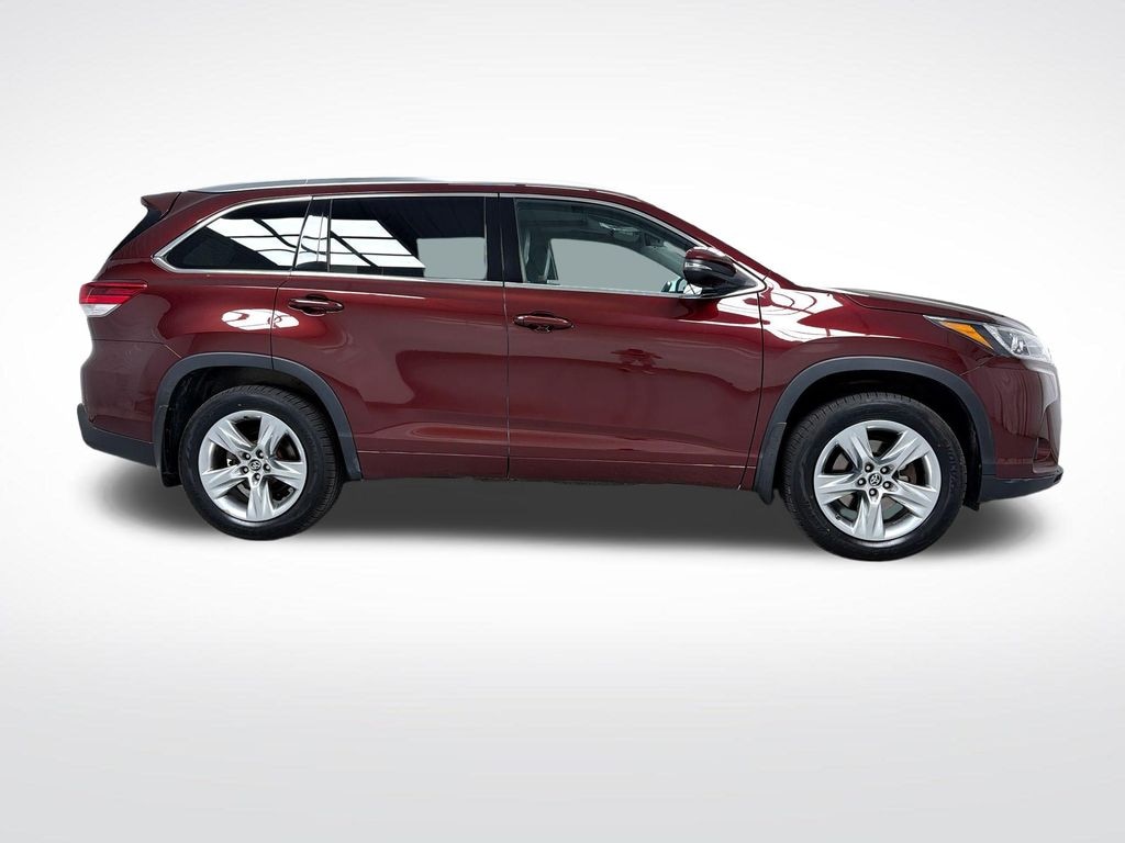 Used 2017 Toyota Highlander Limited SUV