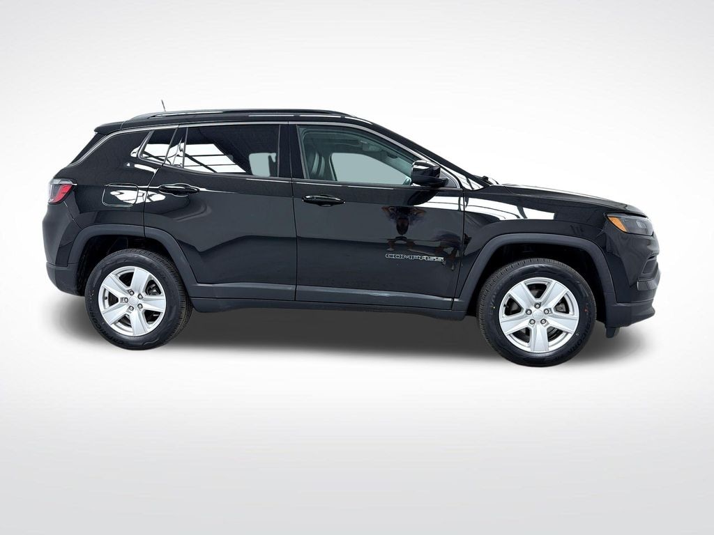 Used 2022 Jeep Compass Latitude SUV