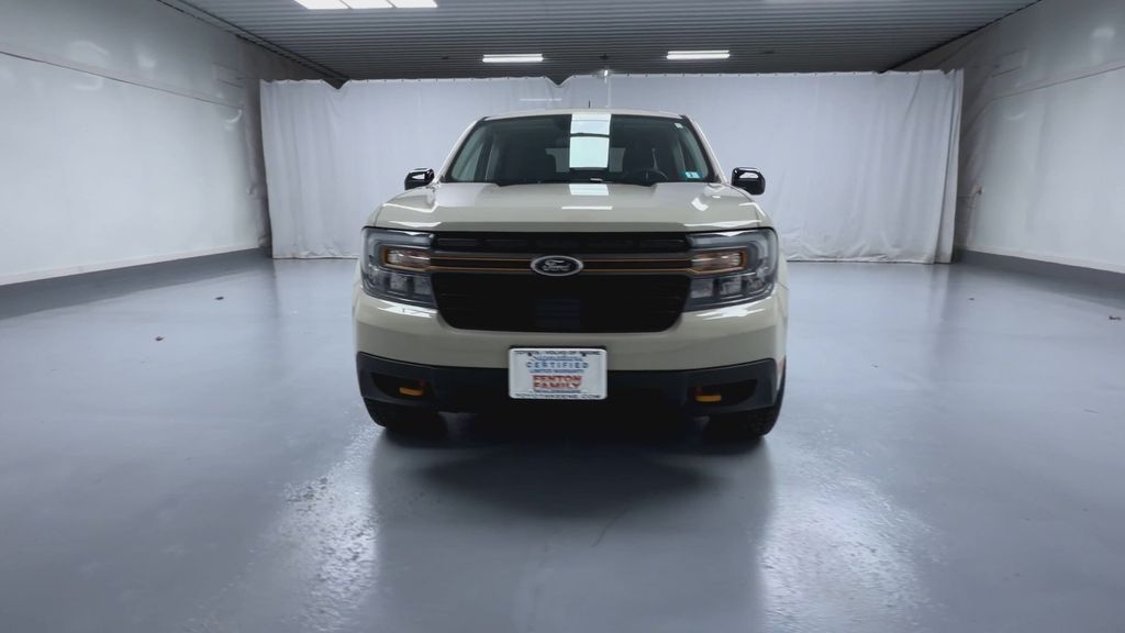 2024 Ford Maverick Lariat Tremor photo 3