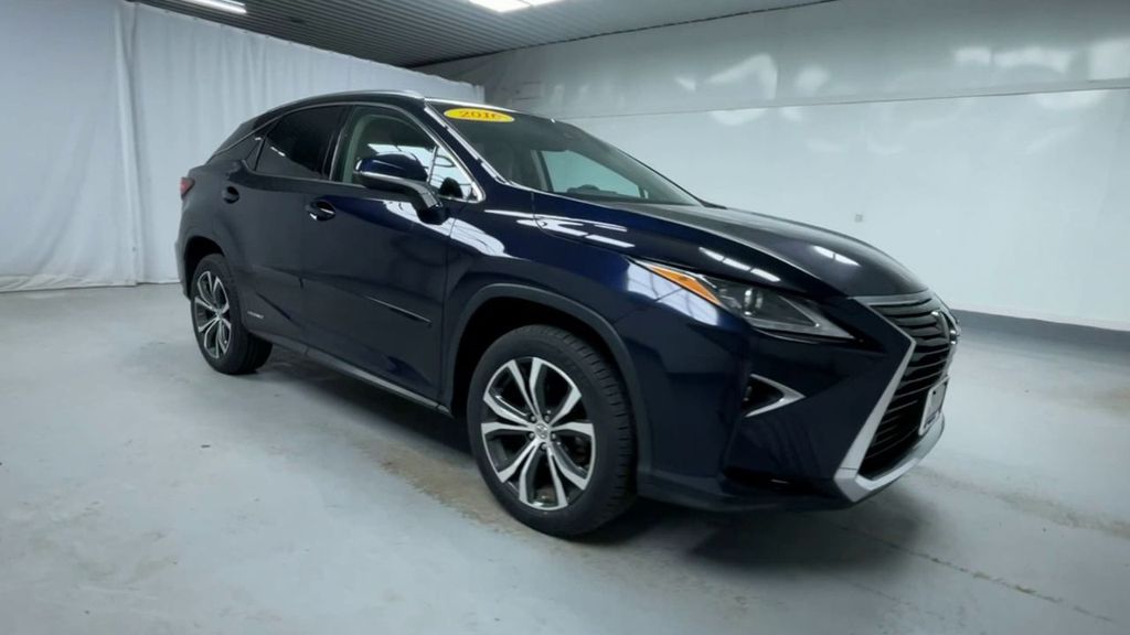 2016 Lexus RX 450h photo 2