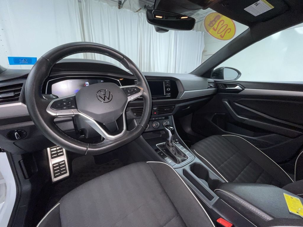Used 2024 Volkswagen Jetta 1.5T Sport Sedan