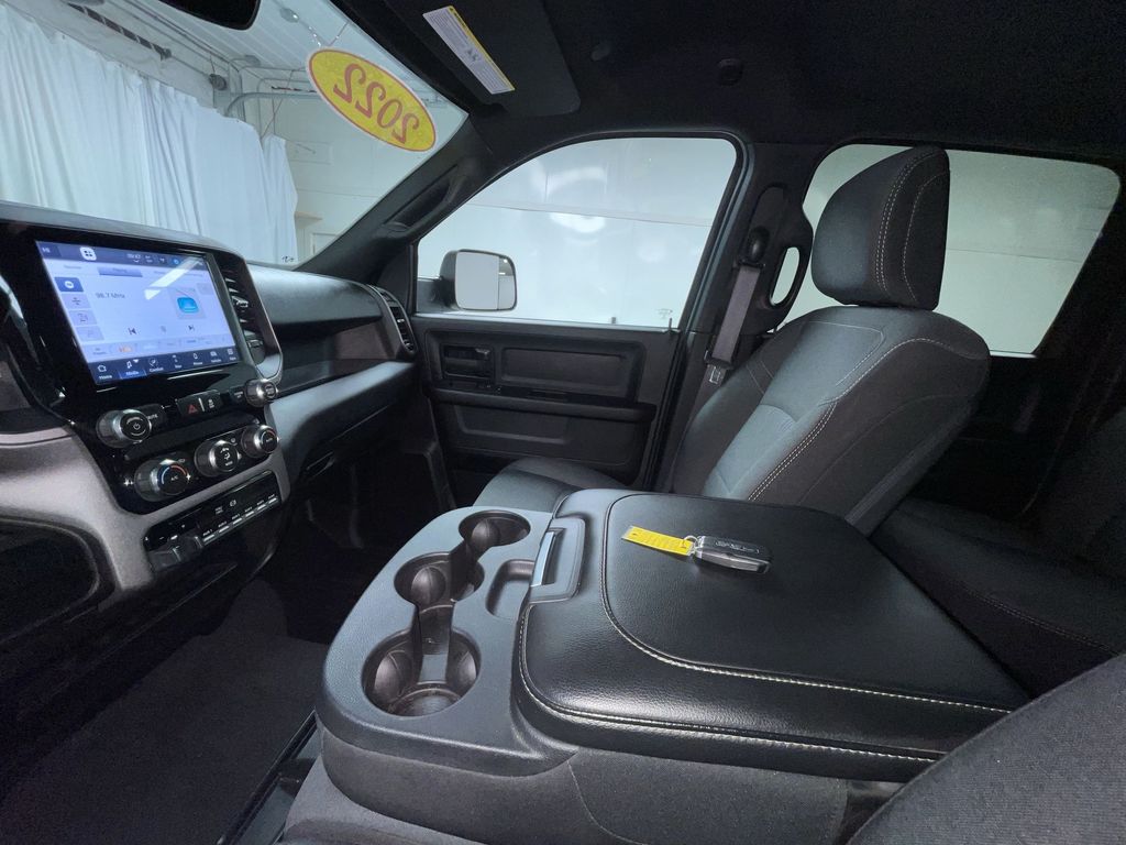 2022 Ram 2500 Tradesman photo 4