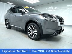 2022 Nissan Pathfinder Platinum SUV