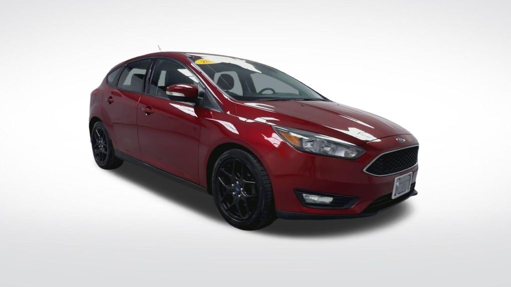 Used 2016 Ford Focus SE Hatchback