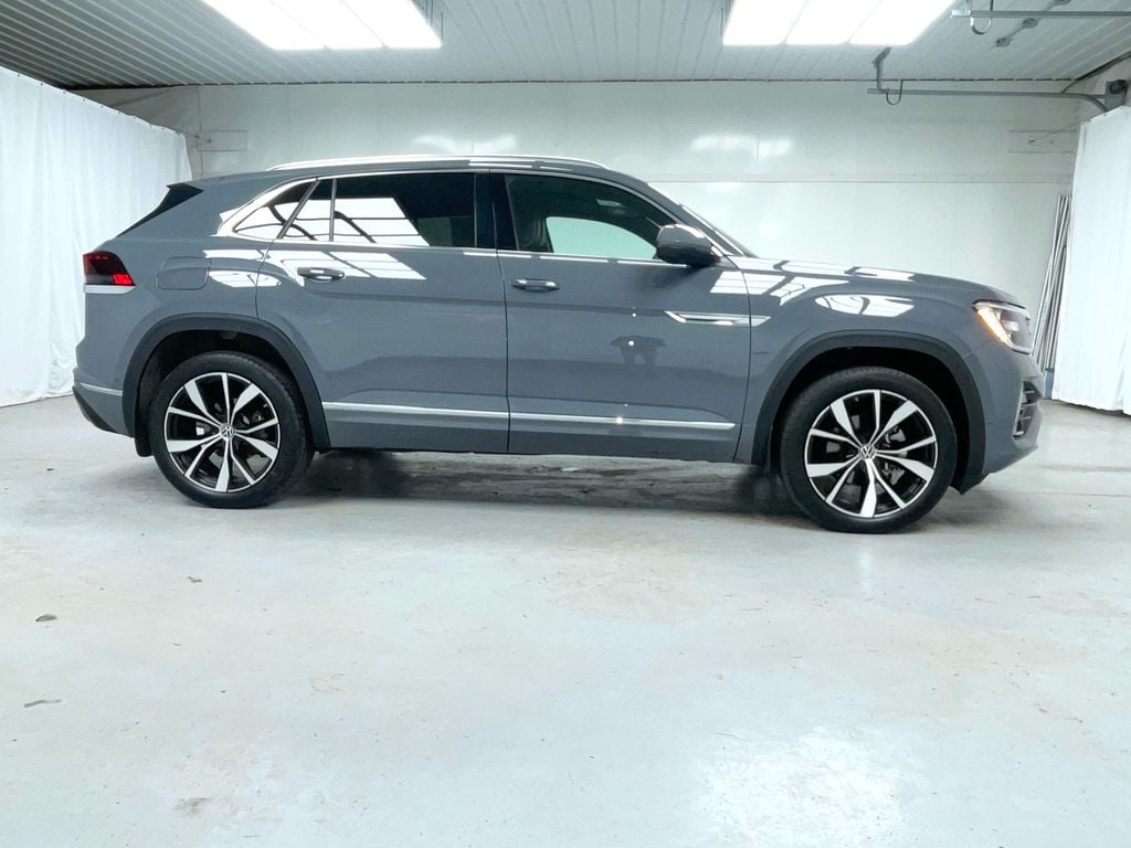 Used 2024 Volkswagen Atlas Cross Sport 2.0T SEL Premium R-Line SUV