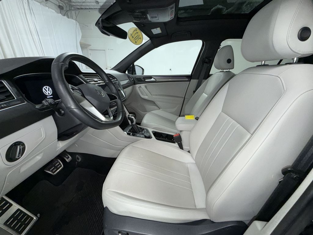Used 2022 Volkswagen Tiguan 2.0T SE R-Line Black SUV