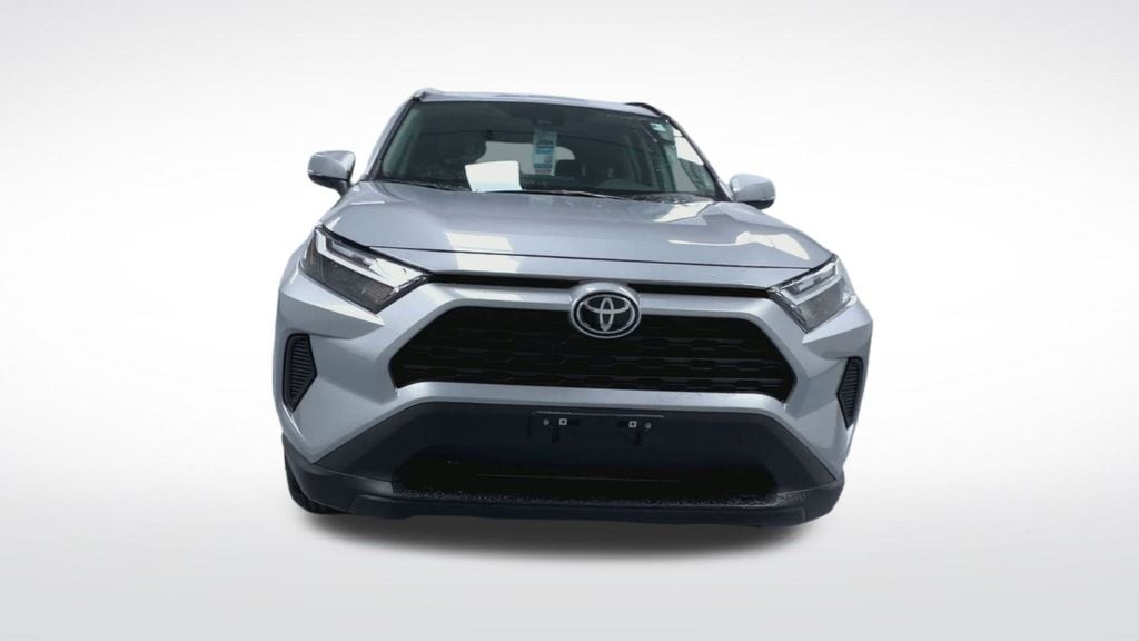 New 2025 Toyota RAV4 XLE SUV