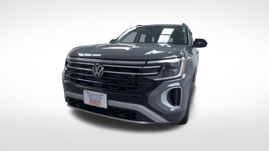 Used 2024 Volkswagen Atlas 2.0T Peak Edition SE w/Technology SUV