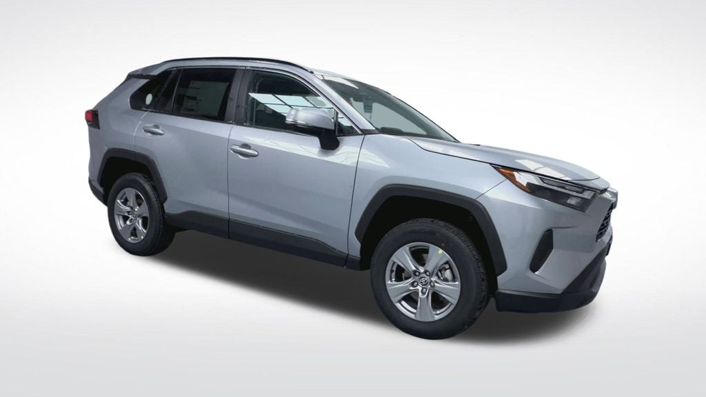 New 2025 Toyota RAV4 XLE SUV
