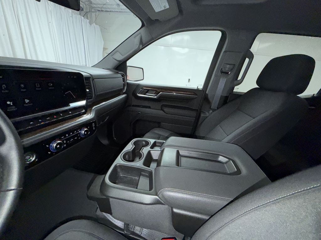 Used 2024 GMC Sierra 1500 SLE Truck