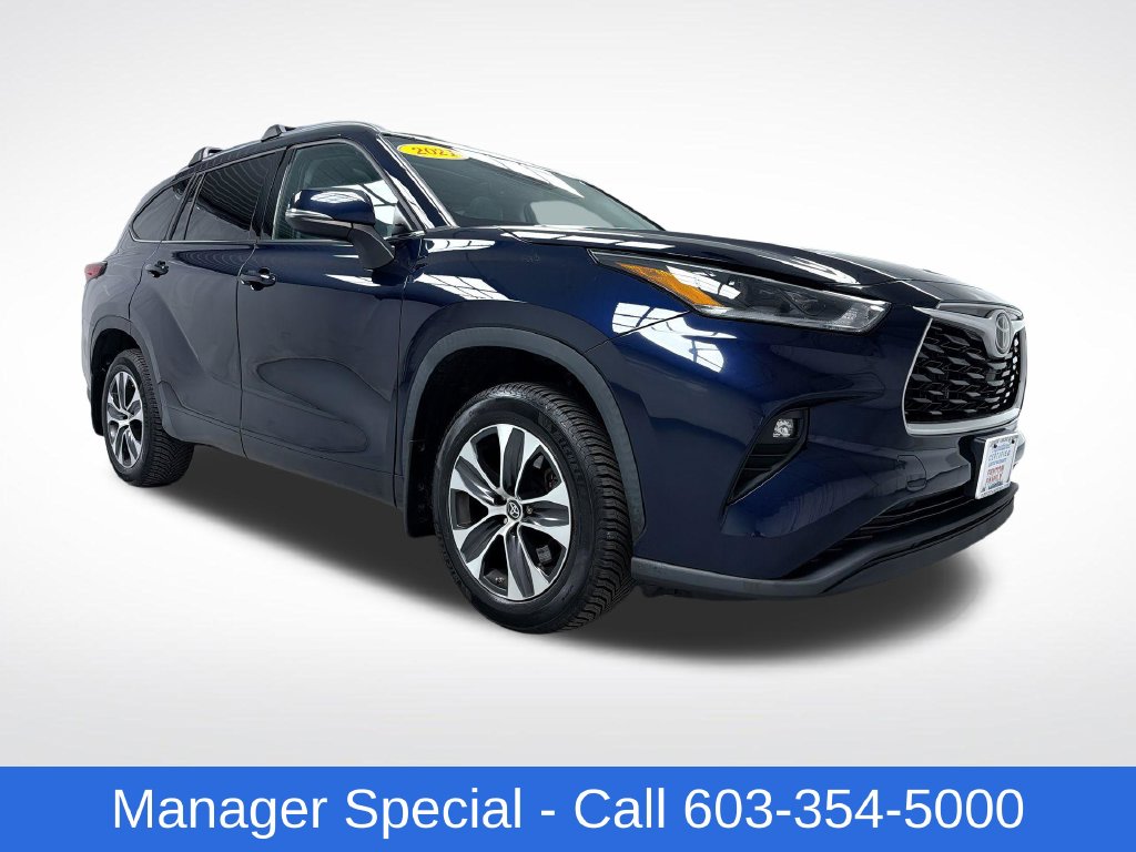 2021 Toyota Highlander XLE SUV