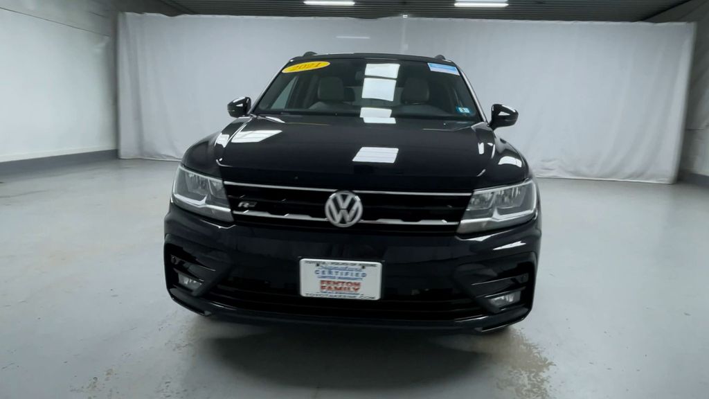 2021 Volkswagen Tiguan SE R-Line Black photo 3