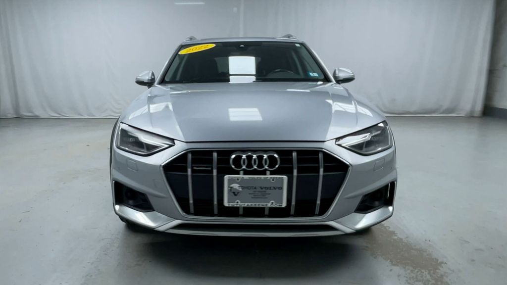 2022 Audi A4 Allroad 45 Premium photo 3