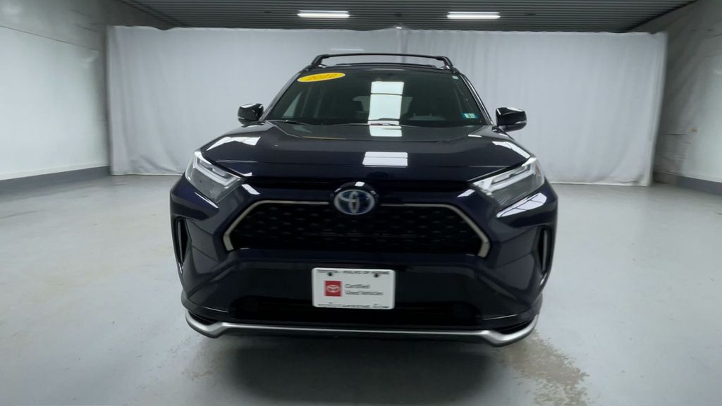 2022 Toyota RAV4 Prime XSE photo 2